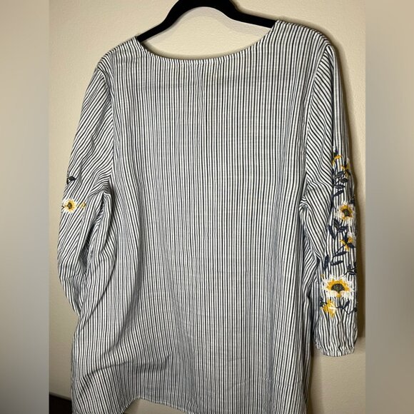 J Jill striped blouse with floral sleeve accents - Picture 5 of 5